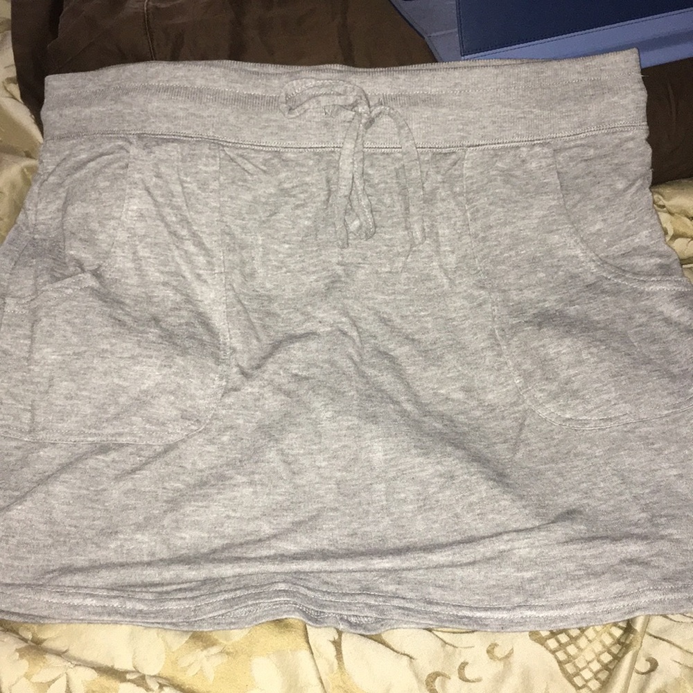 Balance Collection XL Gray Skirt